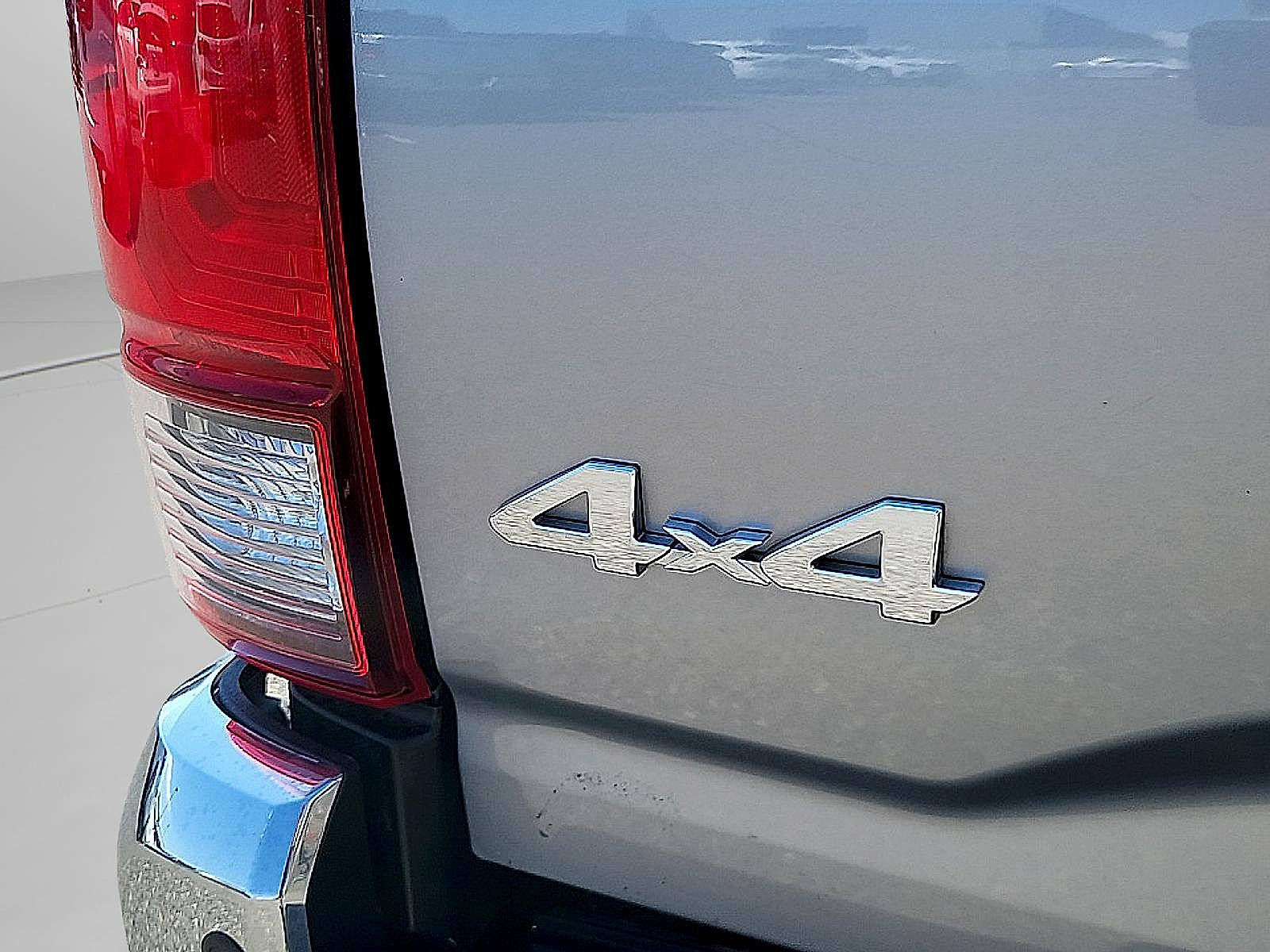 Used 2021 Toyota Tacoma SR5 AWD/4WD image 31