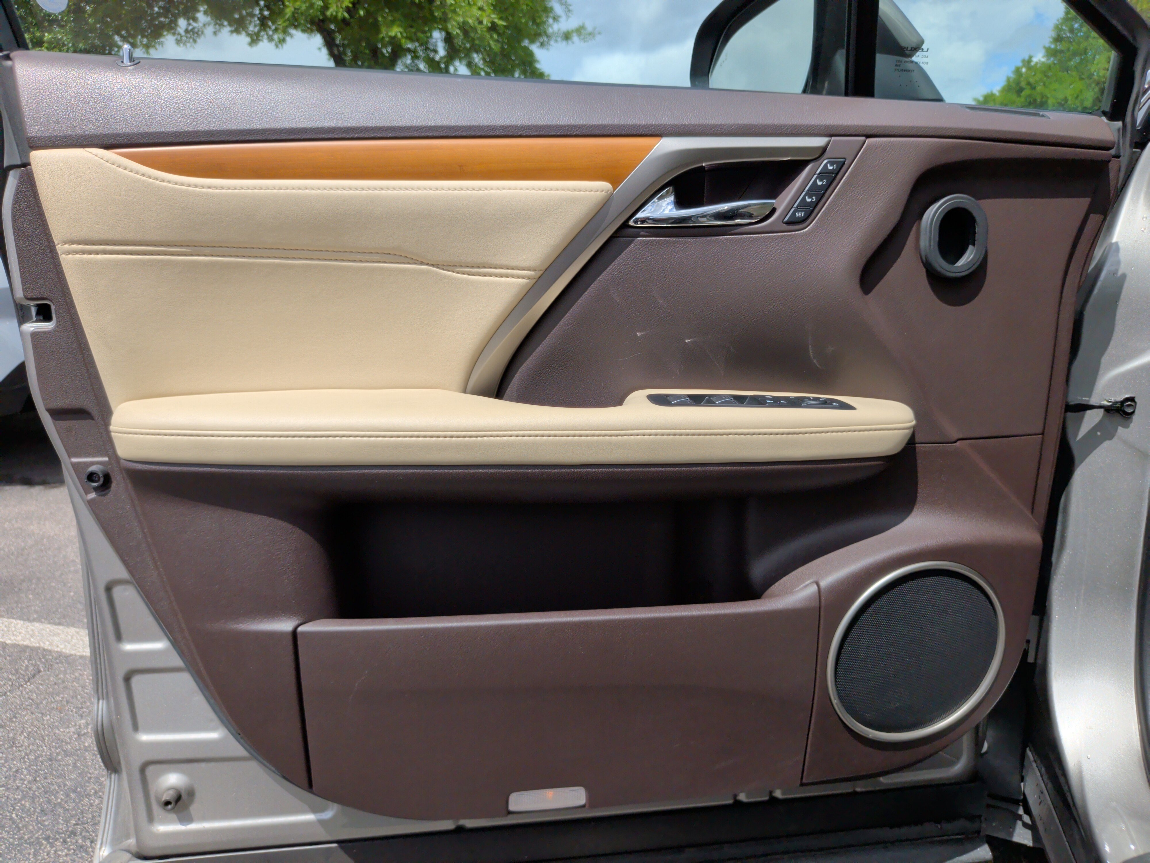 Used 2018 Lexus RX 350 FWD w/ Premium Package image 28