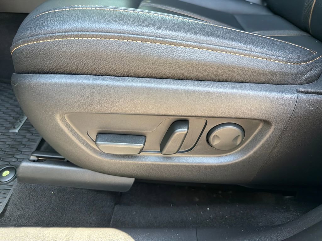 Used 2024 MAZDA CX-90 3.3 Turbo w/ Select Package image 18