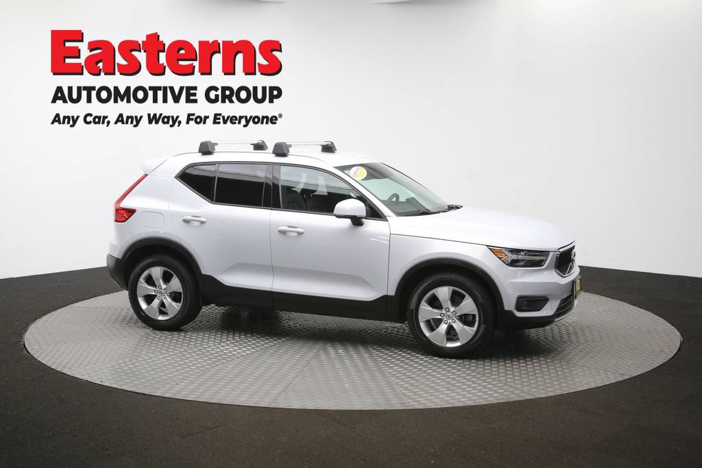 Used 2021 Volvo XC40 T4 Momentum FWD image 47