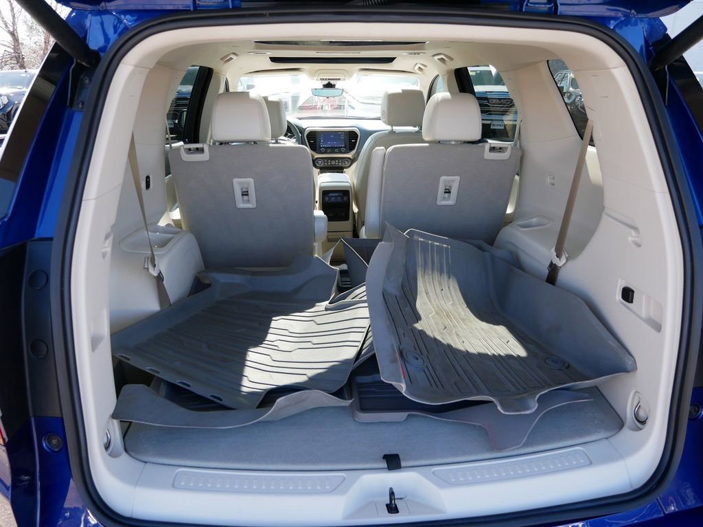 Used 2023 GMC Acadia Denali w/ Denali Ultimate Package image 10