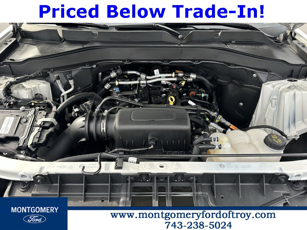 Used 2023 Ford Explorer XLT w/ Equipment Group 202A image 34