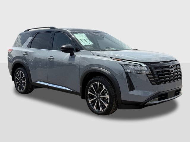 New 2026 Nissan Pathfinder Platinum w/ Cargo Package AWD/4WD image 8