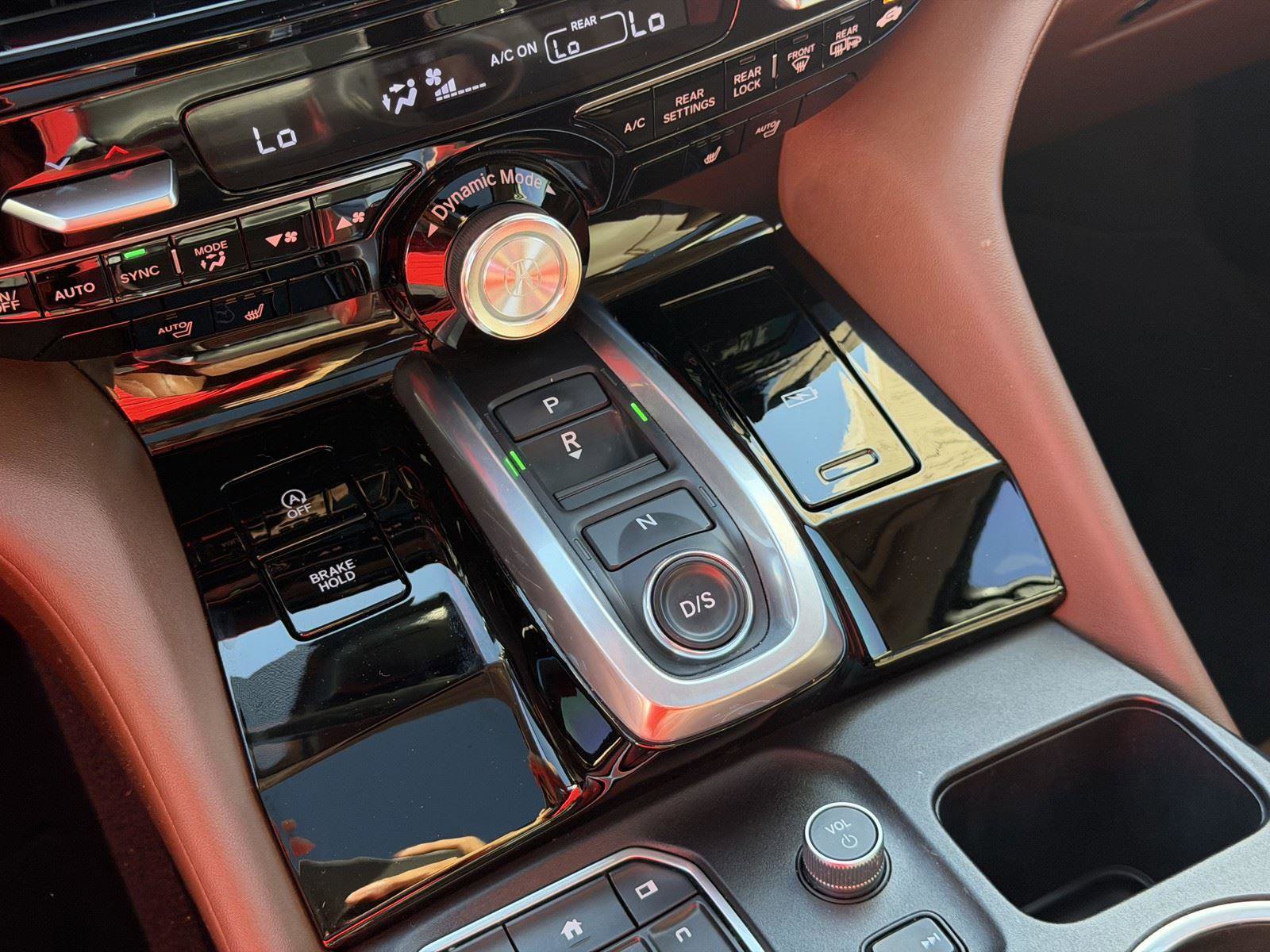 Used 2024 Acura MDX FWD w/ Technology Package image 15