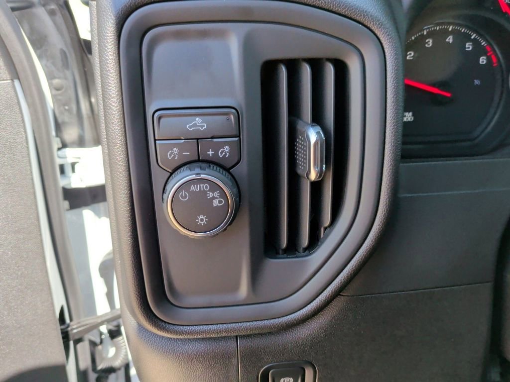 New 2026 Chevrolet Silverado 1500 Custom w/ LPO, Dark Essentials Package image 15