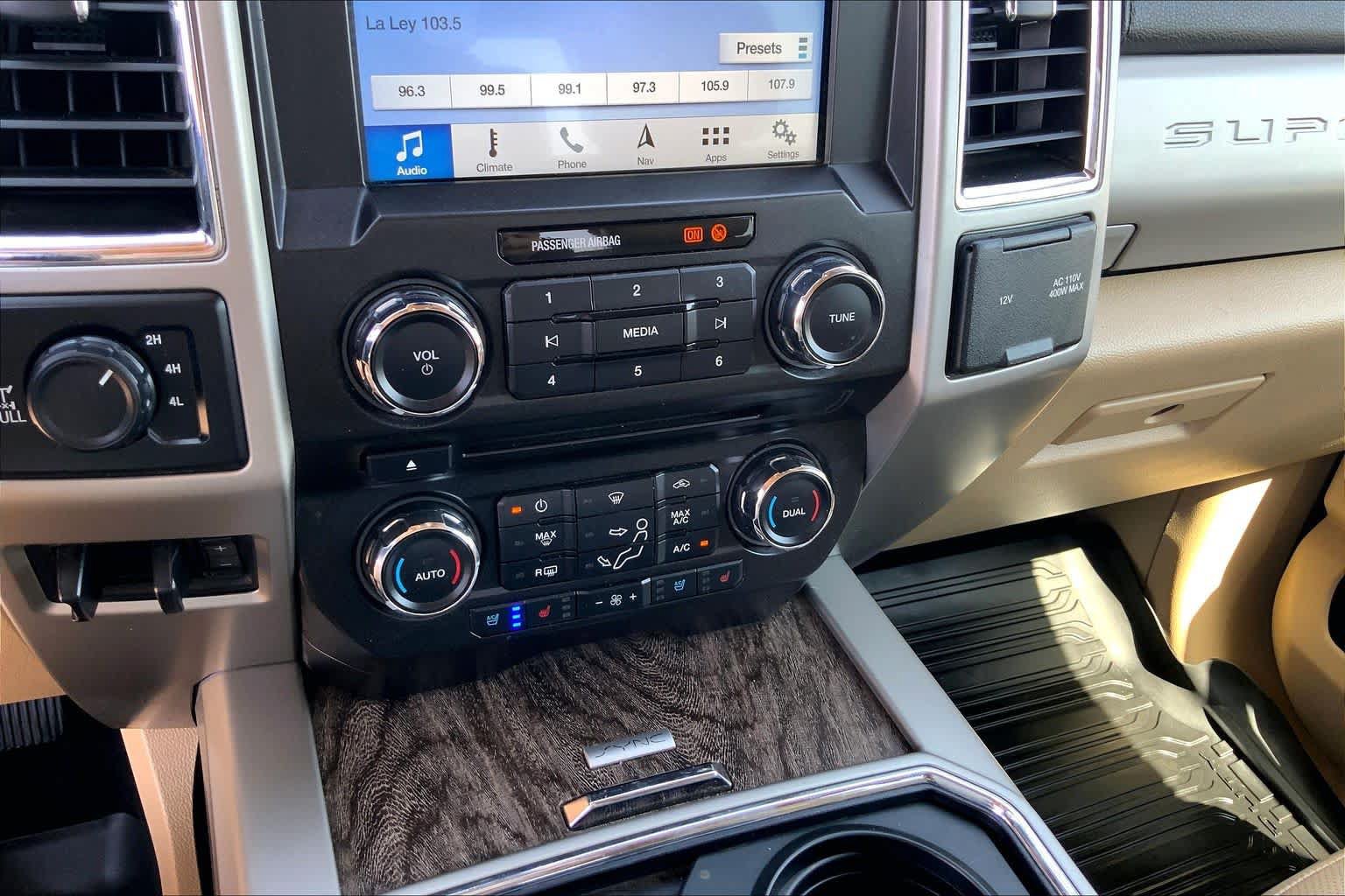 Used 2018 Ford F250 Lariat w/ Lariat Ultimate Package AWD/4WD image 35