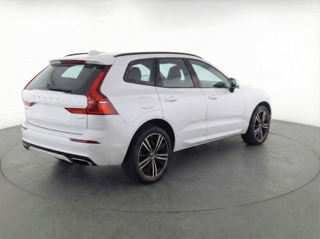 Used 2021 Volvo XC60 T8 R-Design w/ Advanced Package image 34