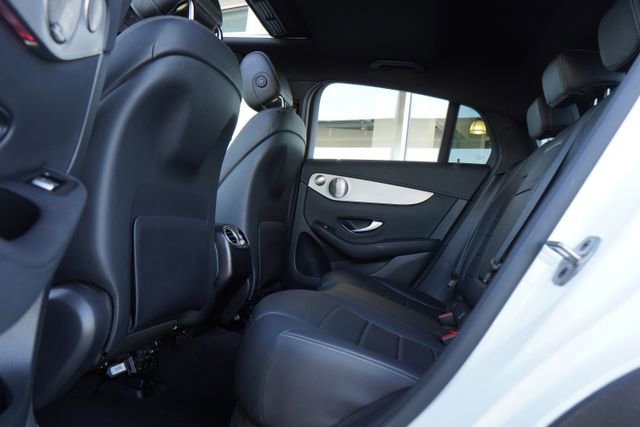 Certified 2023 Mercedes-Benz GLC 300 4MATIC Coupe image 33