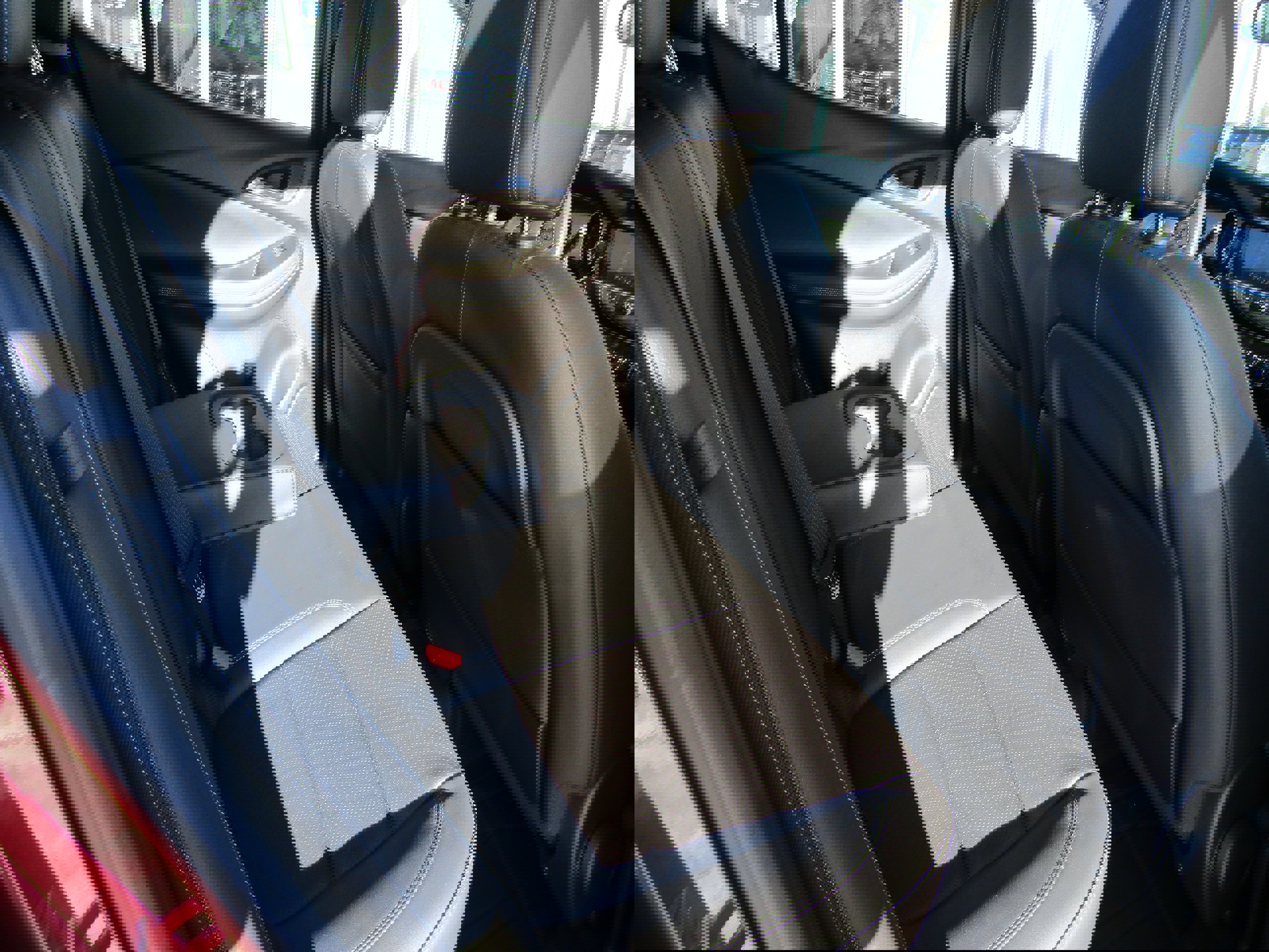 Used 2022 Buick Encore GX Essence w/ Experience Buick Package image 17