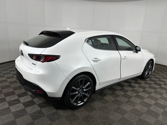 Used 2020 MAZDA MAZDA3 AWD Hatchback w/ Preferred Pkg image 3