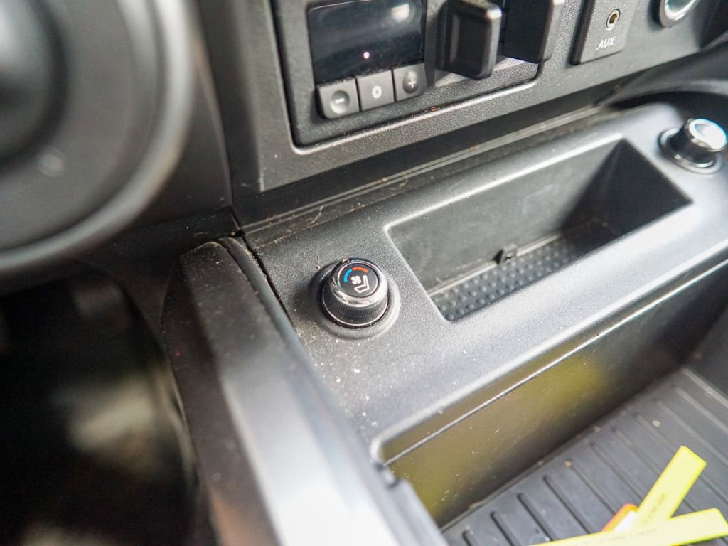 Used 2017 Nissan Titan Platinum Reserve image 28