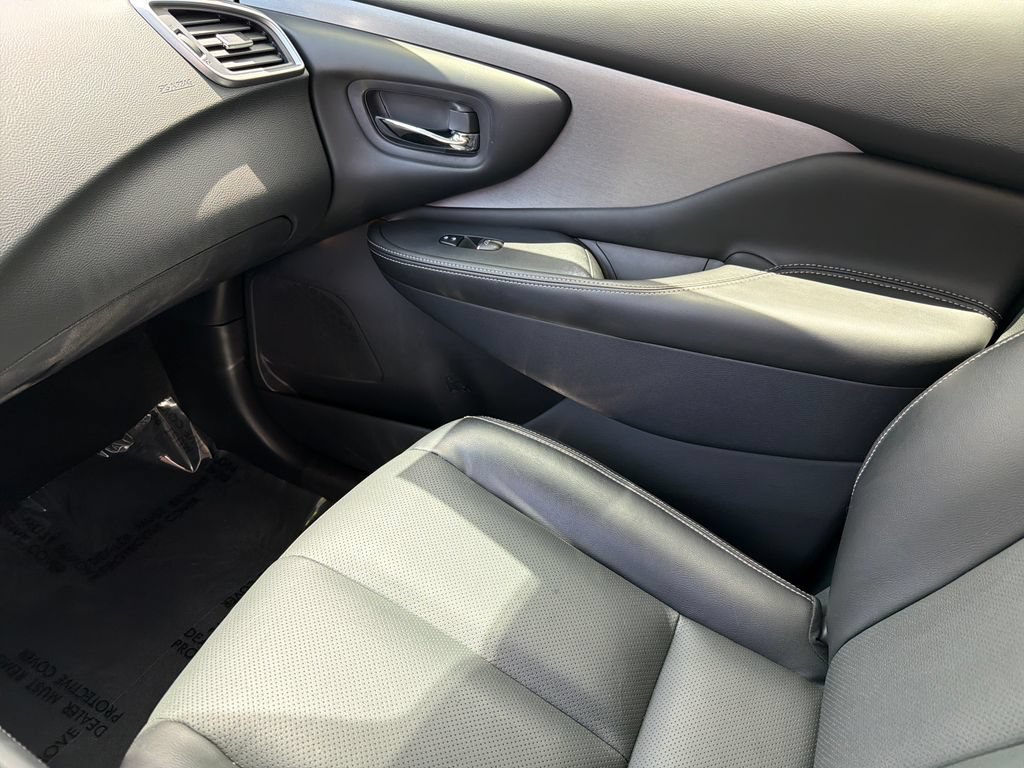 Used 2021 Nissan Murano SL FWD image 31