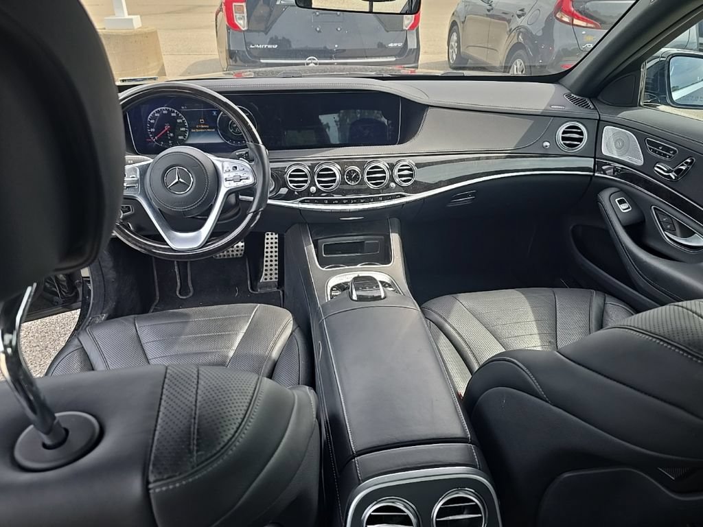 Used 2020 Mercedes-Benz S 560 4MATIC Sedan image 7