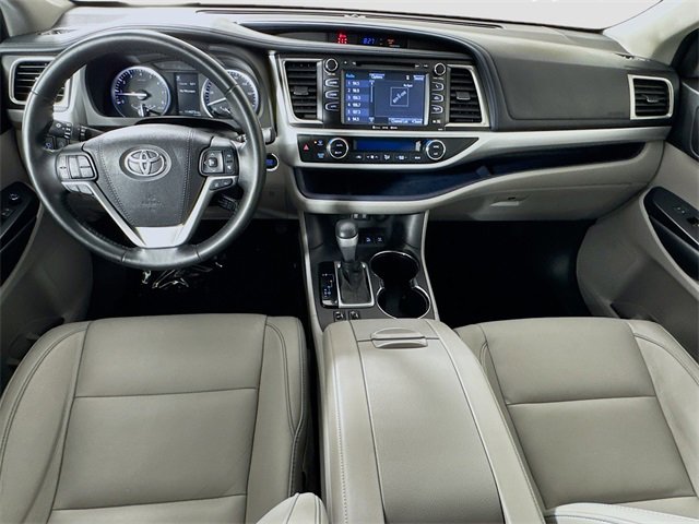 Certified 2018 Toyota Highlander XLE image 24