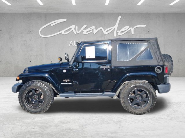 Used 2017 Jeep Wrangler Sahara AWD/4WD image 16