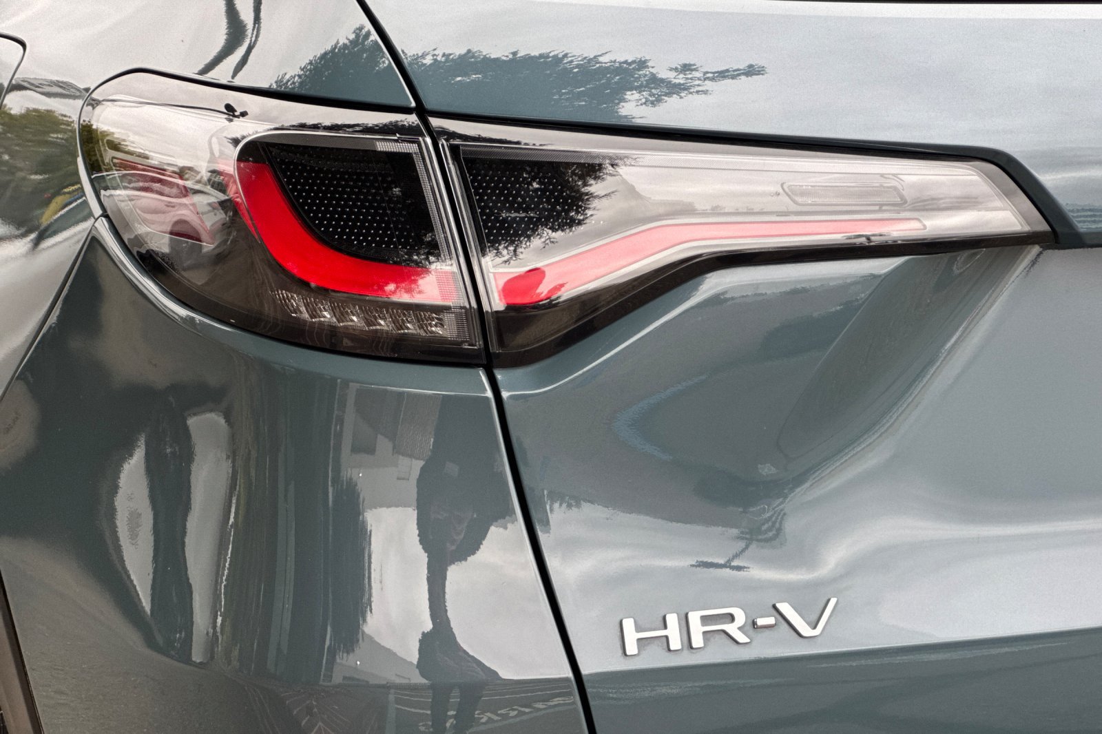 Used 2024 Honda HR-V EX-L image 23