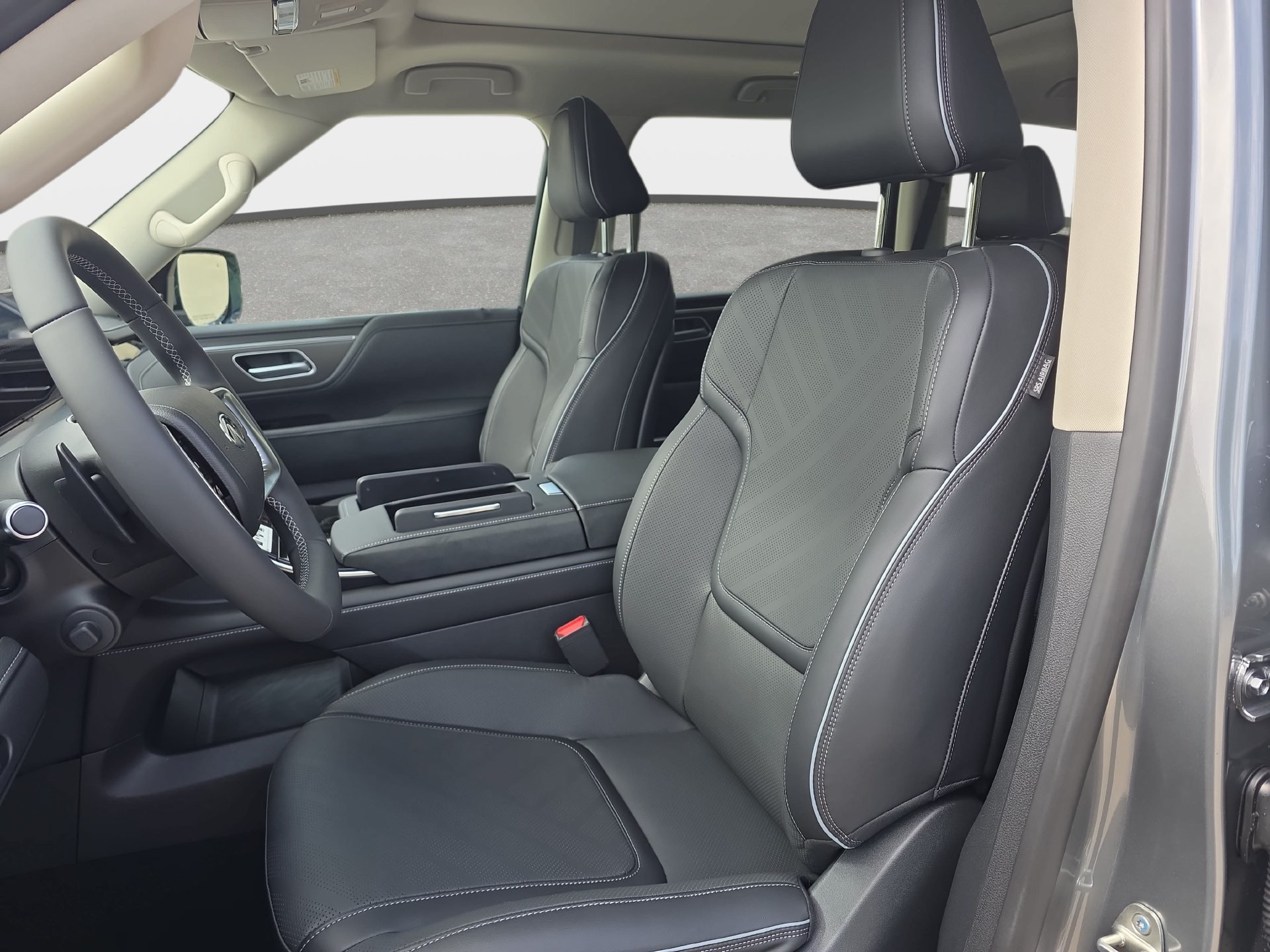 New 2026 INFINITI QX80 Luxe w/ Cargo Package RWD image 15