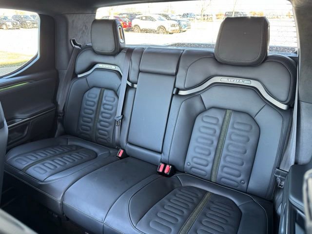 Used 2022 Rivian R1T Launch Edition image 21