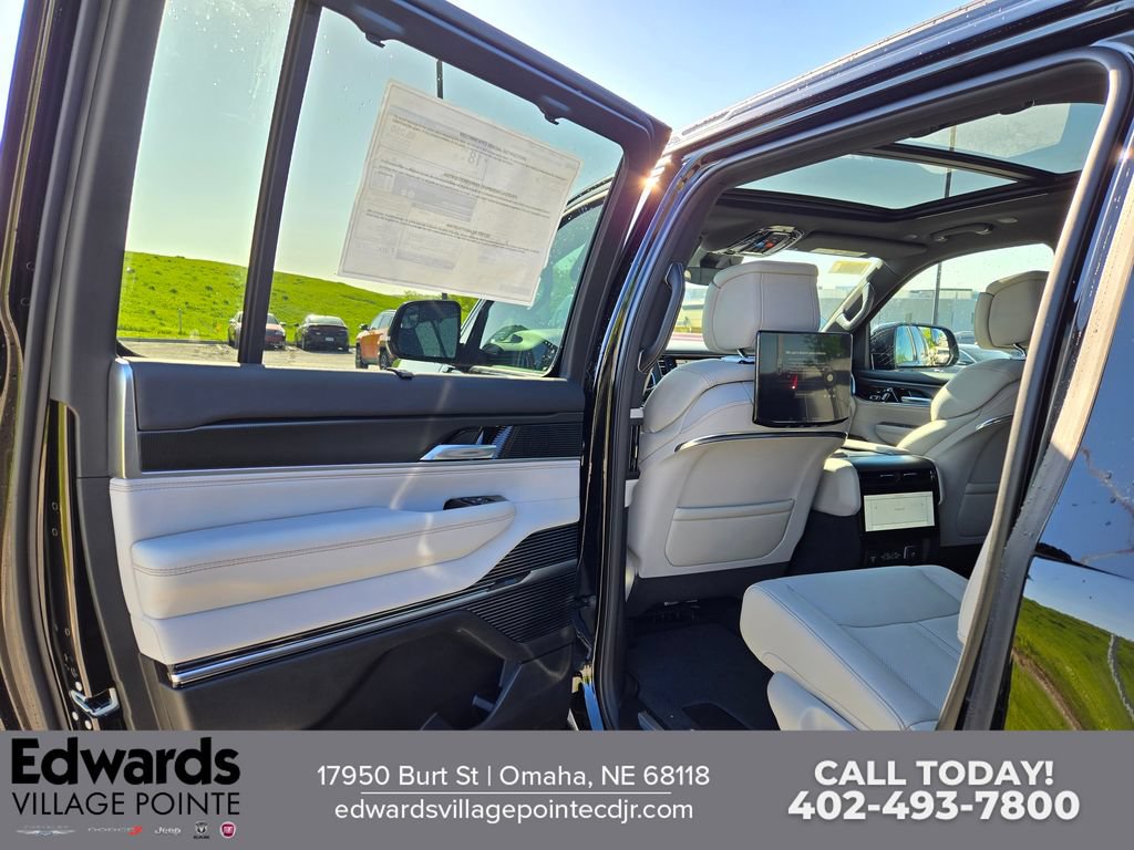 New 2026 Jeep Grand Wagoneer L Summit w/ Rear Seat Video Group I AWD/4WD image 26