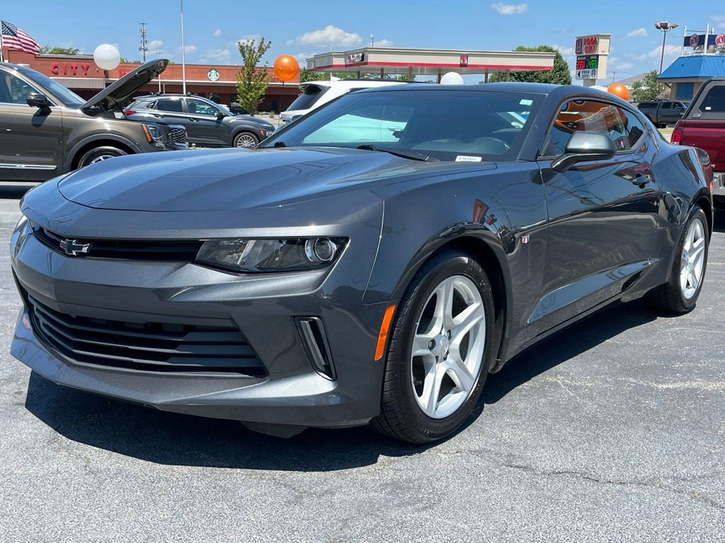 Used 2018 Chevrolet Camaro LS RWD image 3