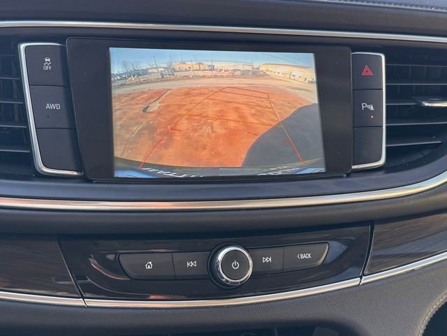 Used 2019 Buick Enclave Essence AWD/4WD image 18