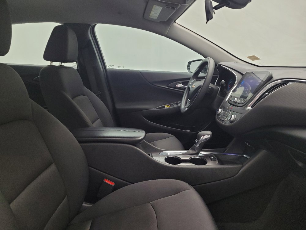 Used 2021 Chevrolet Malibu LT image 21