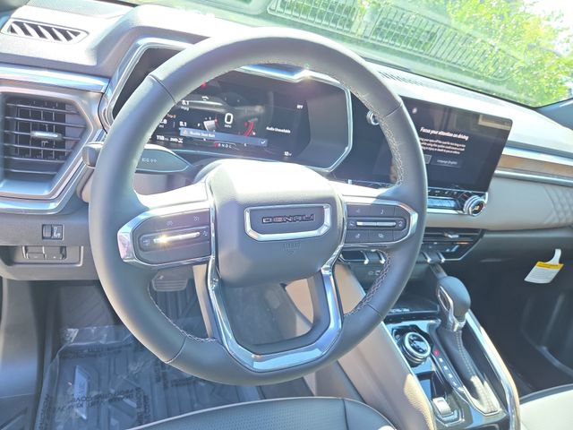 New 2026 GMC Canyon Denali w/ LPO, Denali Black Edition image 17