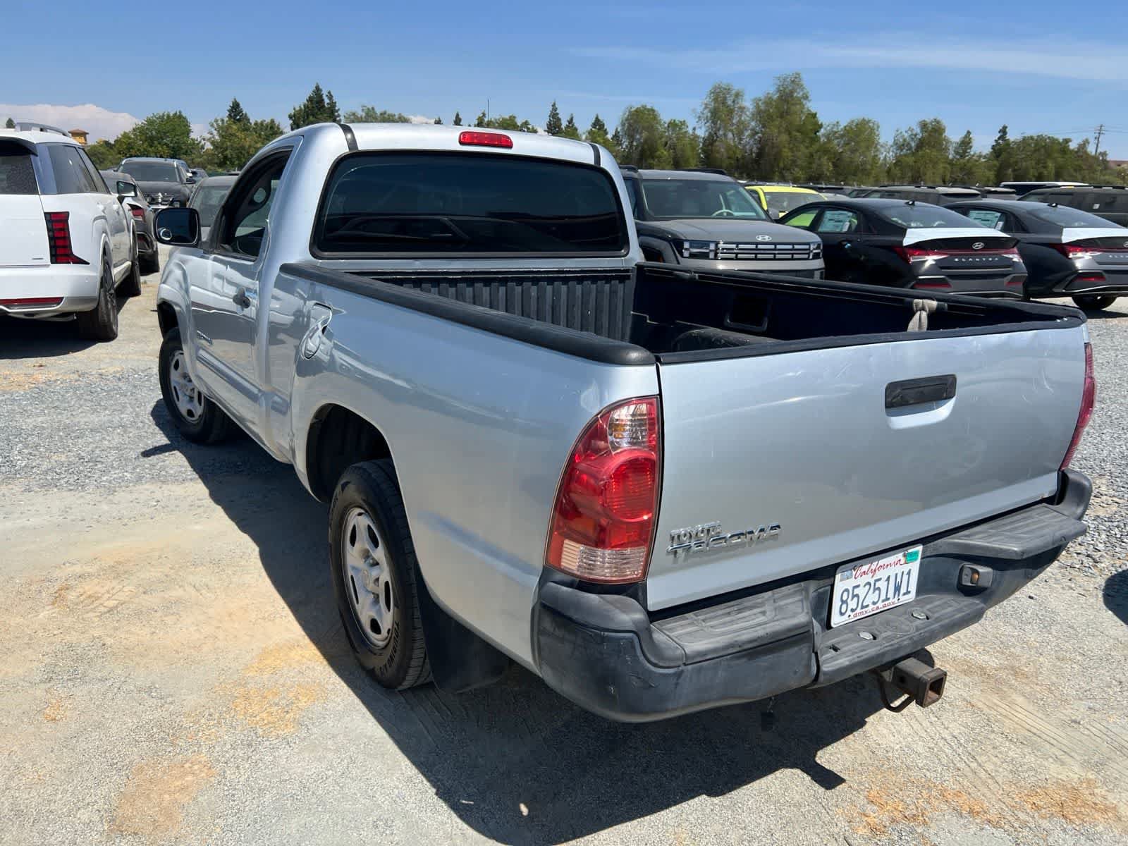 Used 2005 Toyota Tacoma 2WD Regular Cab w/ Enhancement Pkg image 7