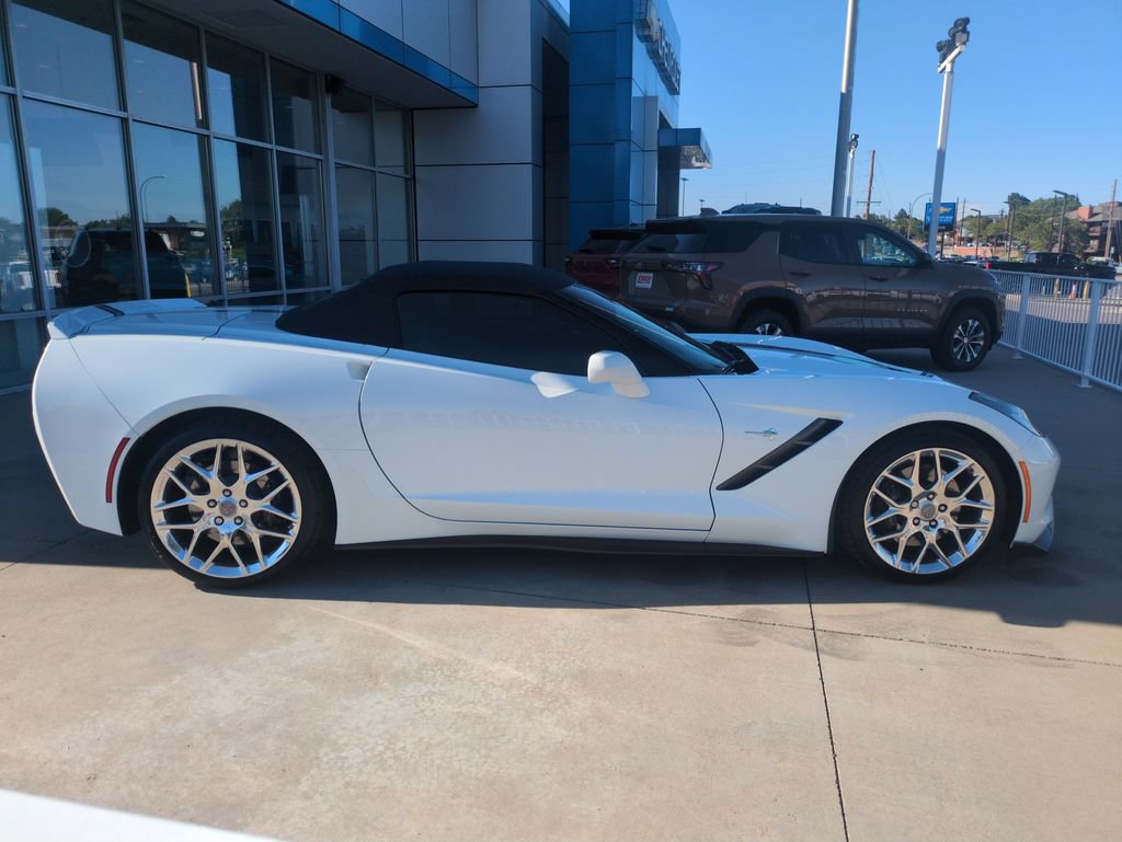 Used 2016 Chevrolet Corvette Stingray Convertible w/ 3LT Preferred Equipment Group RWD image 6