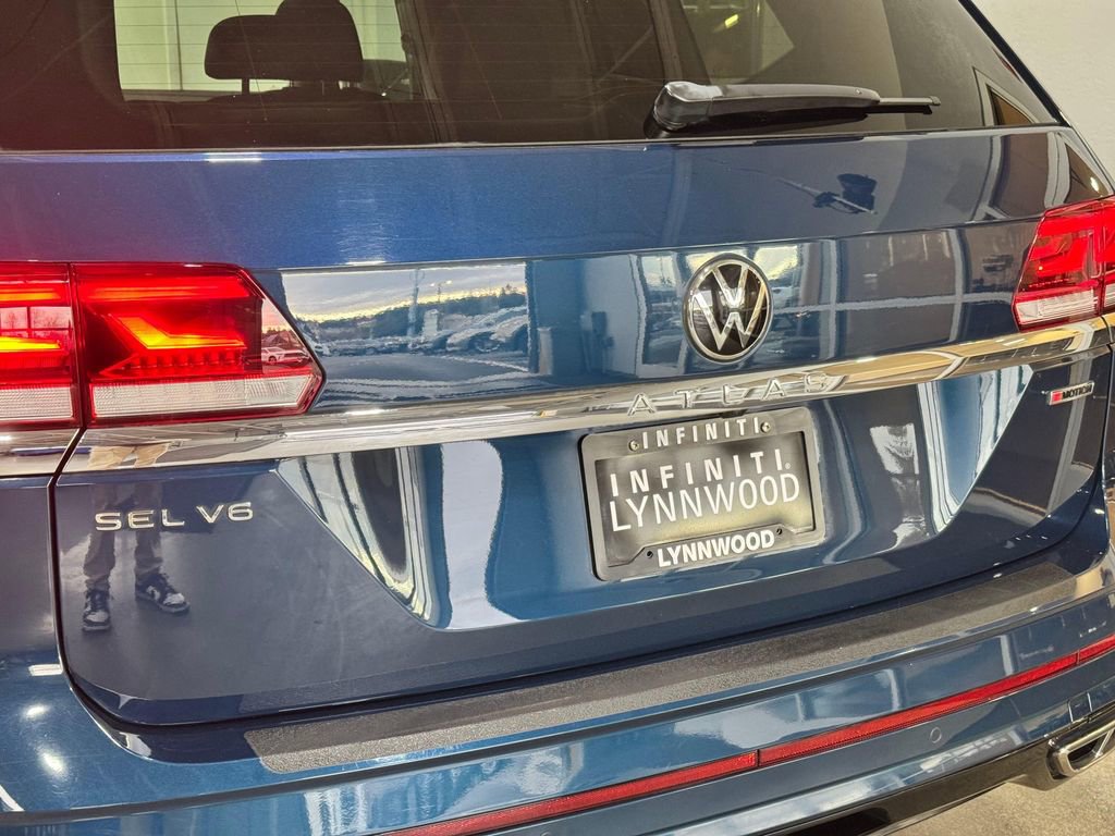 Used 2021 Volkswagen Atlas SEL R-Line image 26