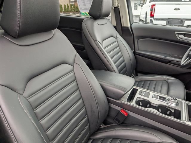 Used 2024 Ford Edge SEL w/ Convenience Package image 13