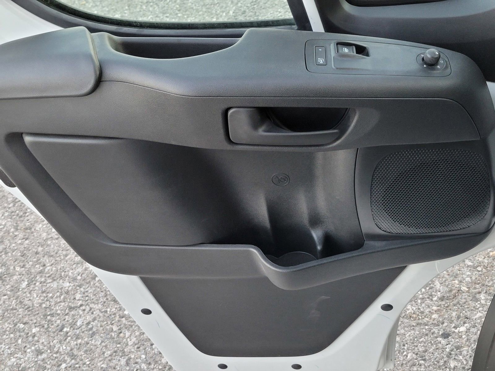 New 2024 RAM ProMaster 3500 w/ Delivery Van Package image 40