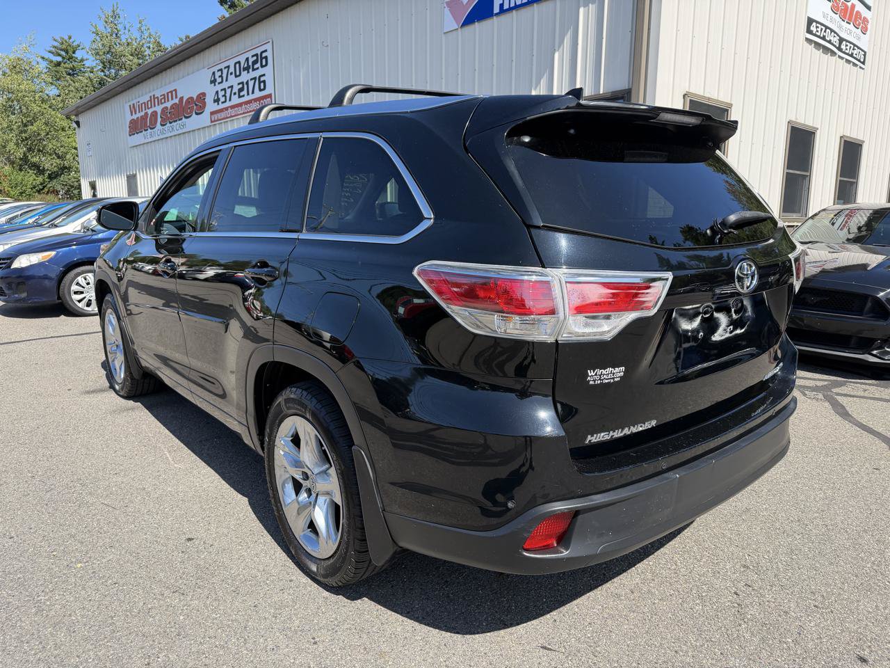 Used 2014 Toyota Highlander Limited AWD/4WD image 6