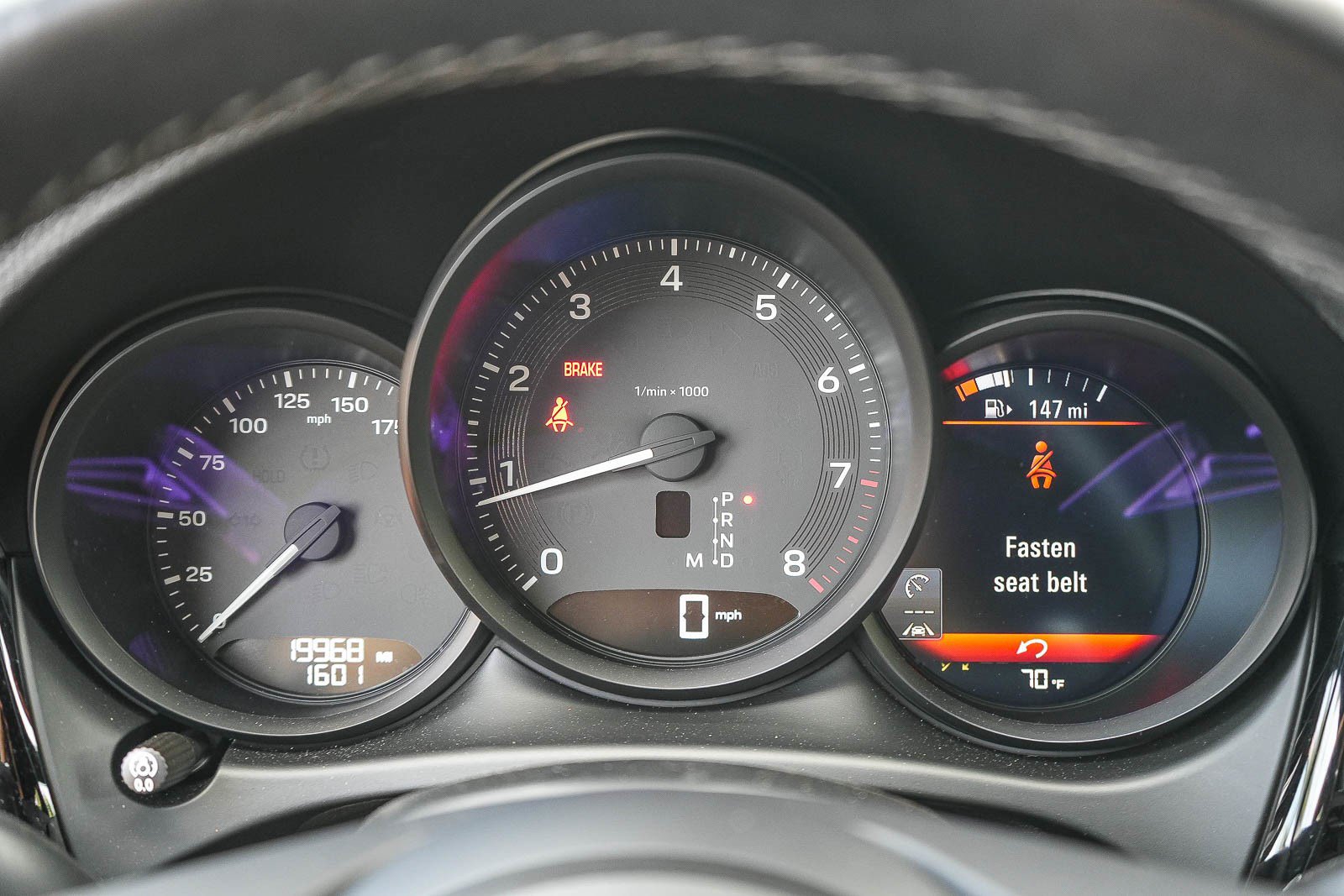 Used 2023 Porsche Macan AWD/4WD image 22