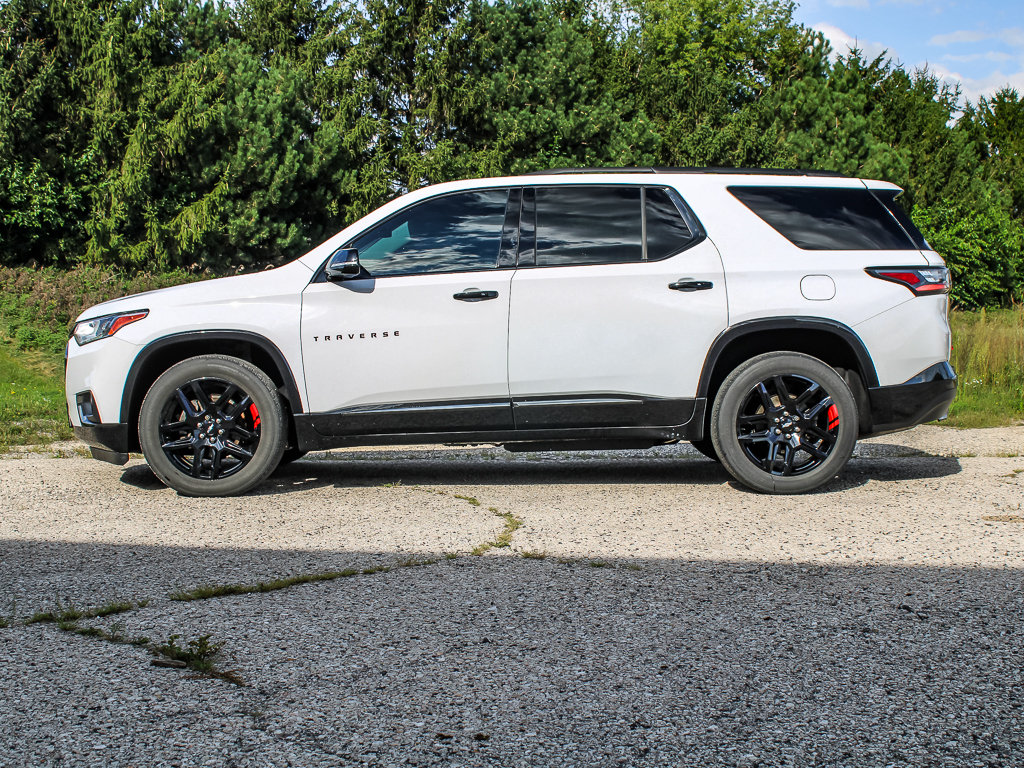 Used 2018 Chevrolet Traverse Premier w/ Redline Edition AWD/4WD image 4
