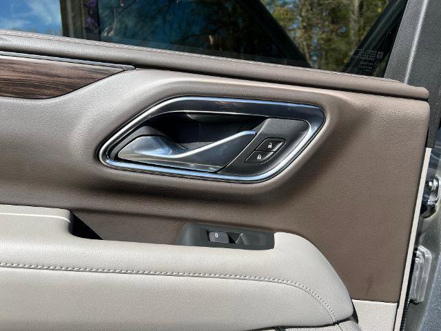 Used 2021 Chevrolet Tahoe Z71 w/ Z71 Off-Road Package image 22