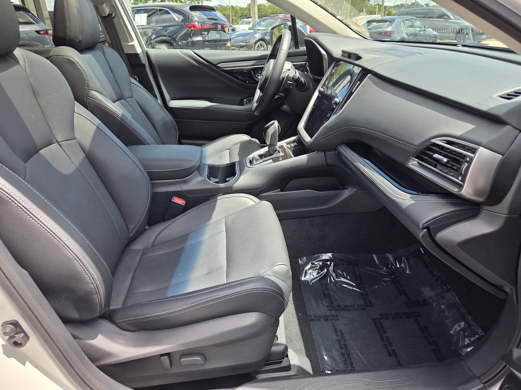 Used 2022 Subaru Outback Limited AWD/4WD image 15