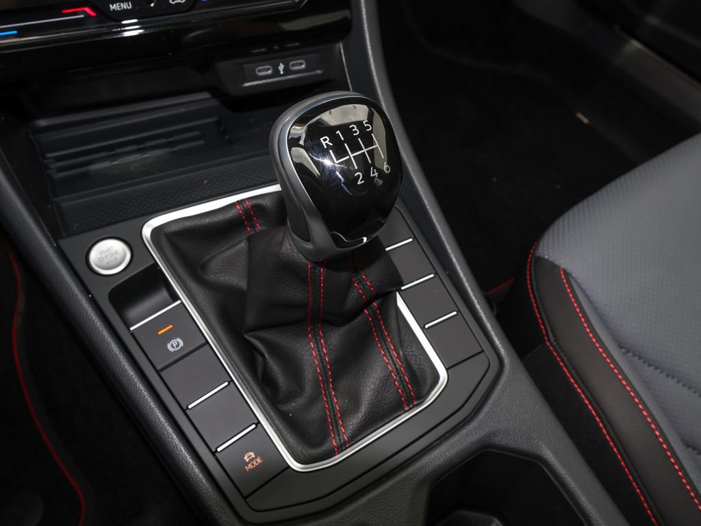 New 2026 Volkswagen Jetta GLI Autobahn FWD image 22