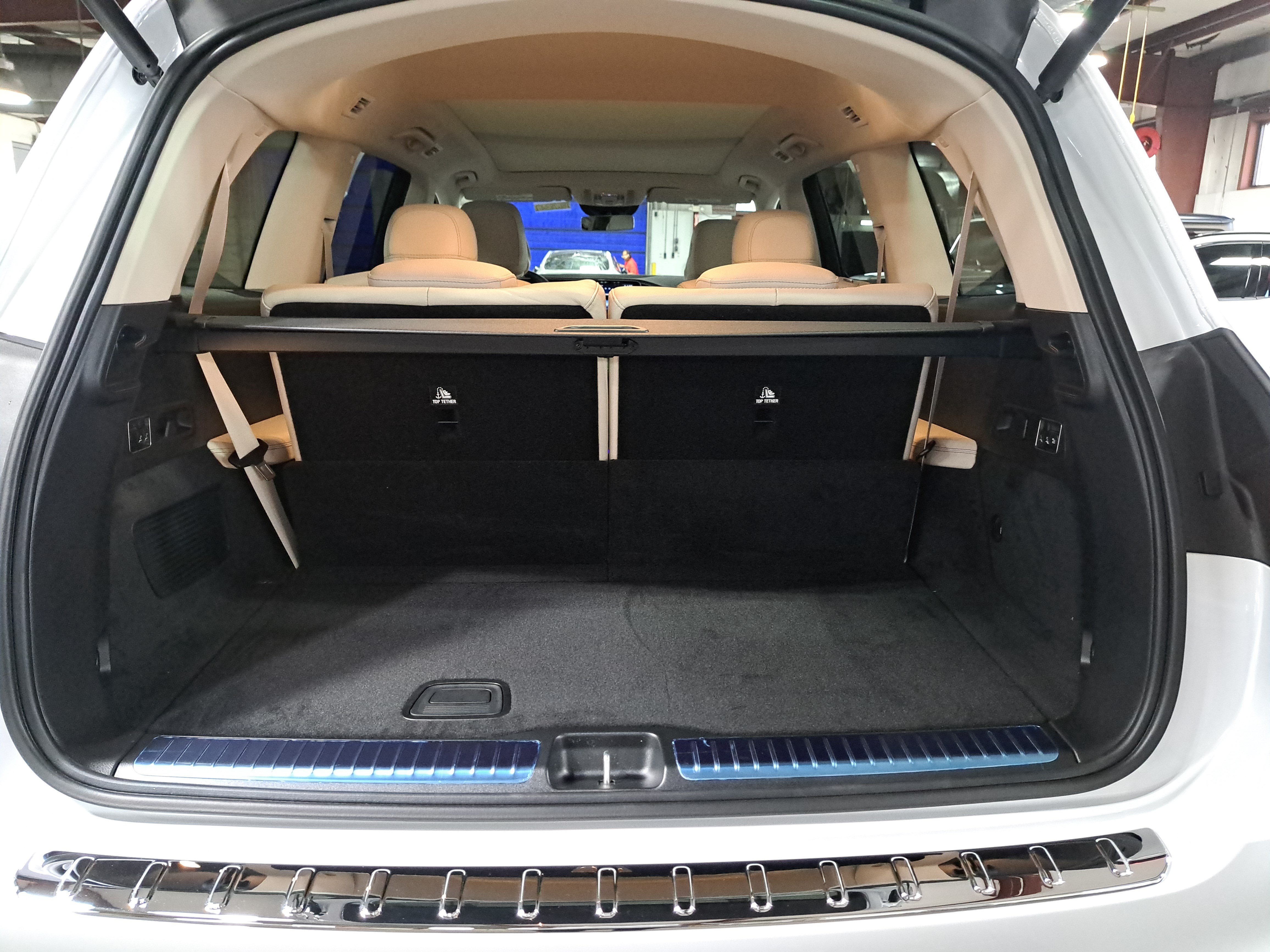 New 2026 Mercedes-Benz GLS 450 4MATIC image 13