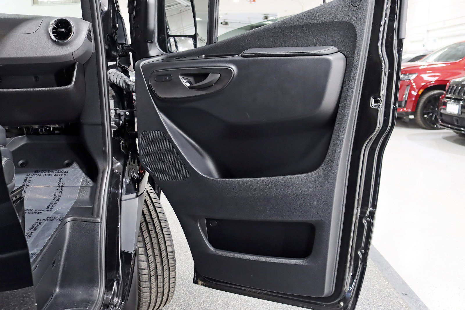 Used 2019 Mercedes-Benz Sprinter 170 image 37