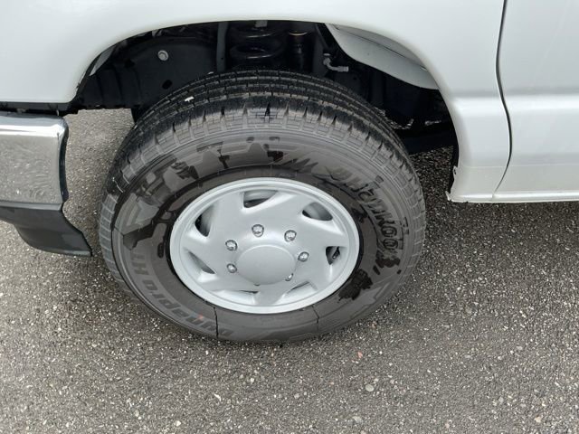 New 2025 Ford E-350 and Econoline 350 Super Duty w/ Power Equipment Group image 25