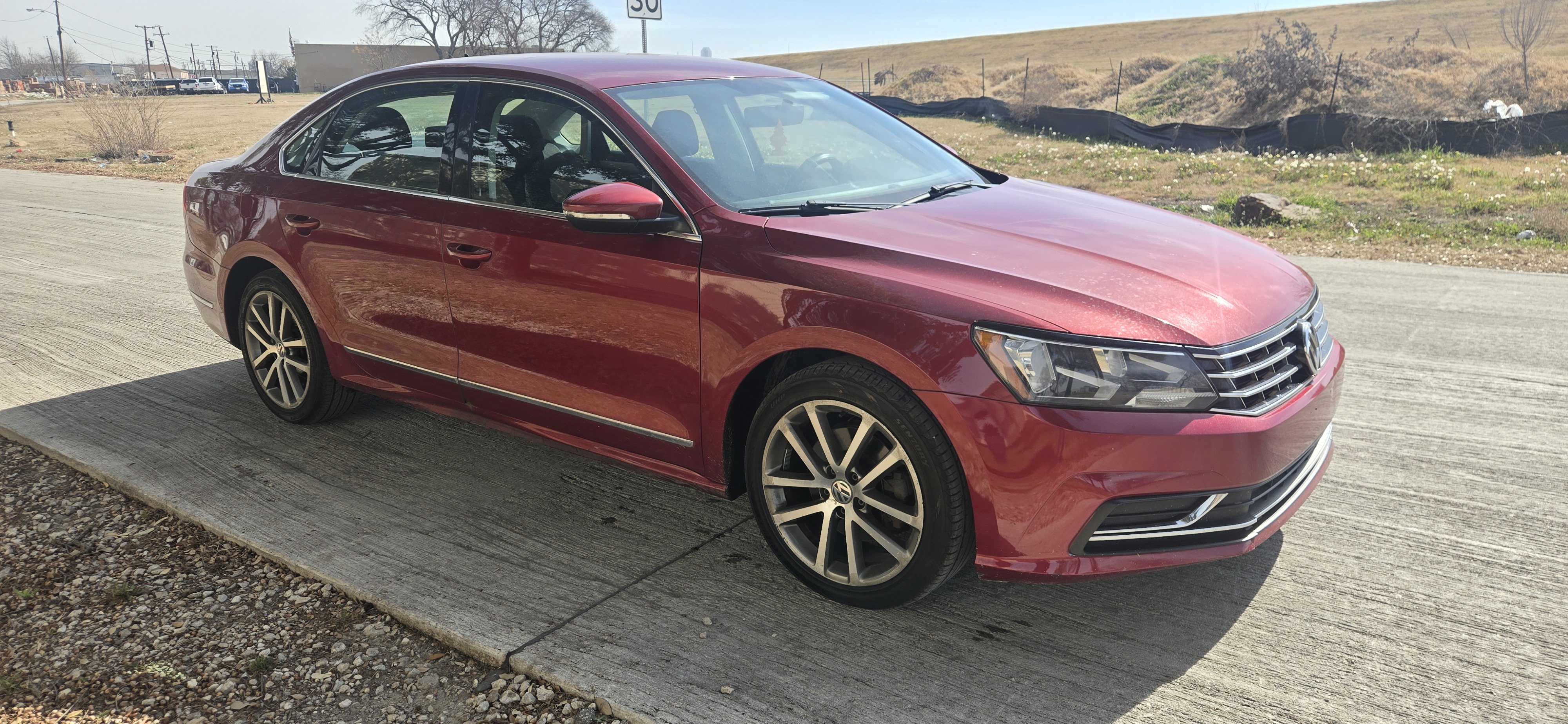 Used 2016 Volkswagen Passat 1.8T S image 11