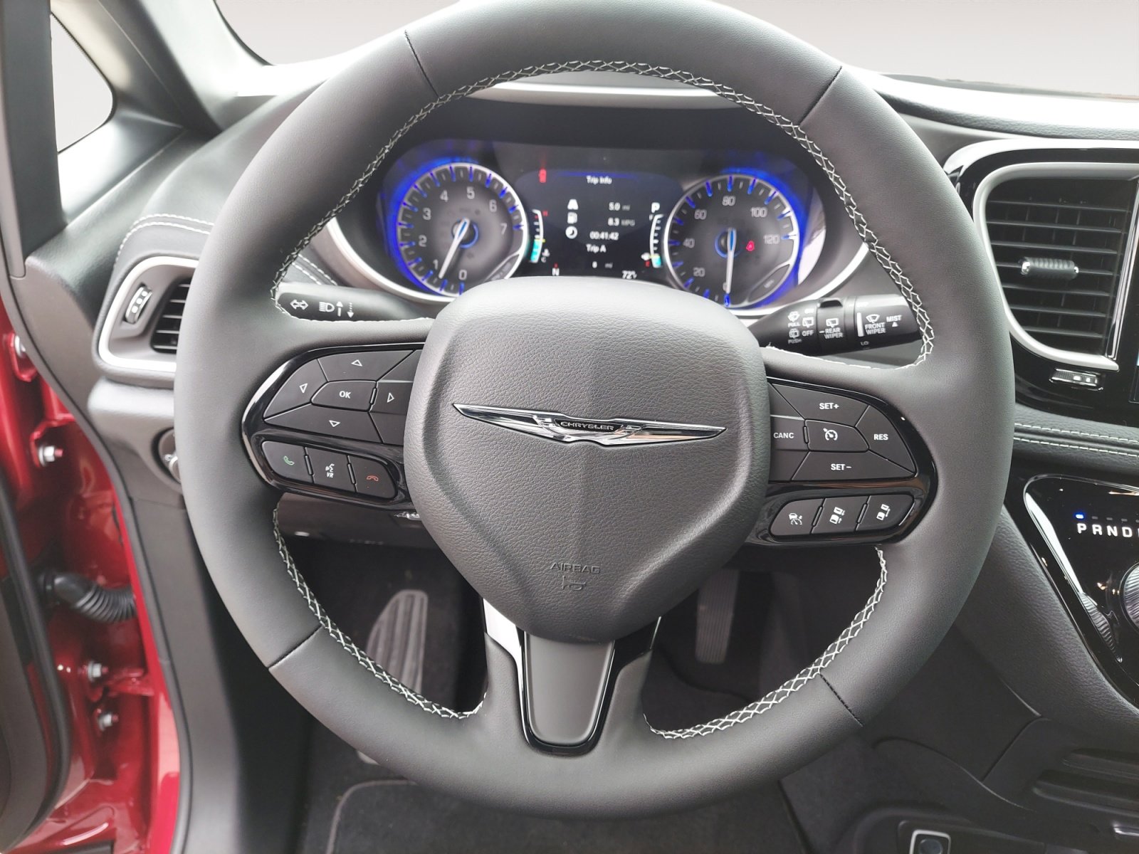 New 2026 Chrysler Pacifica Select w/ S Appearance Package FWD image 13