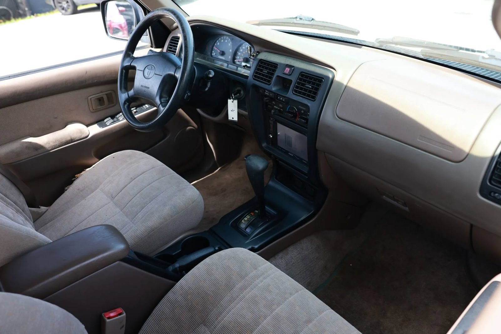 Used 2000 Toyota 4Runner 2WD w/ Upgrade Value Pkg 1 image 24