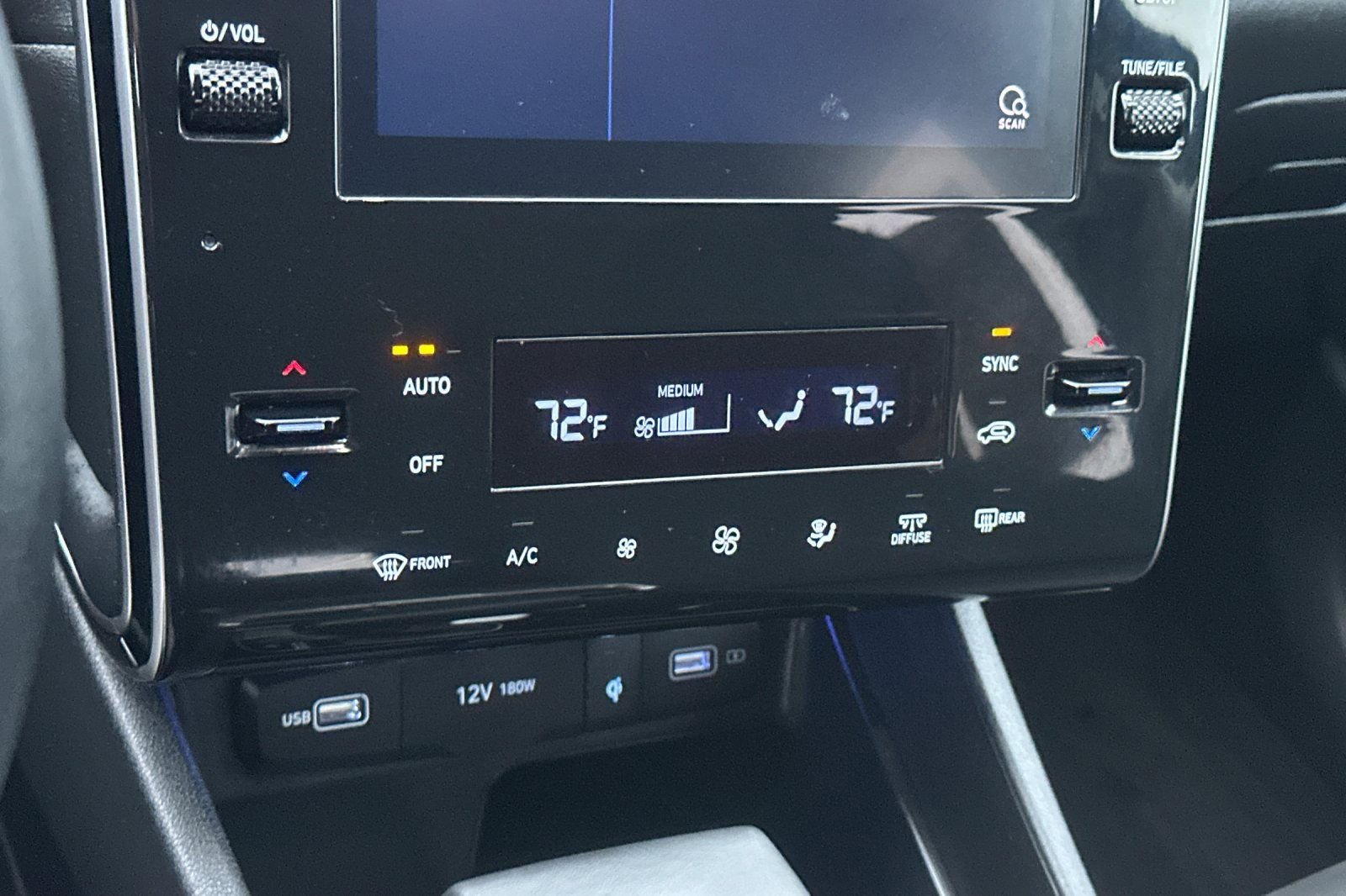 Used 2022 Hyundai Tucson SEL w/ Convenience Package image 23