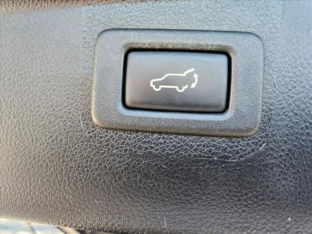 Used 2017 Subaru Outback 3.6R Limited AWD/4WD image 7