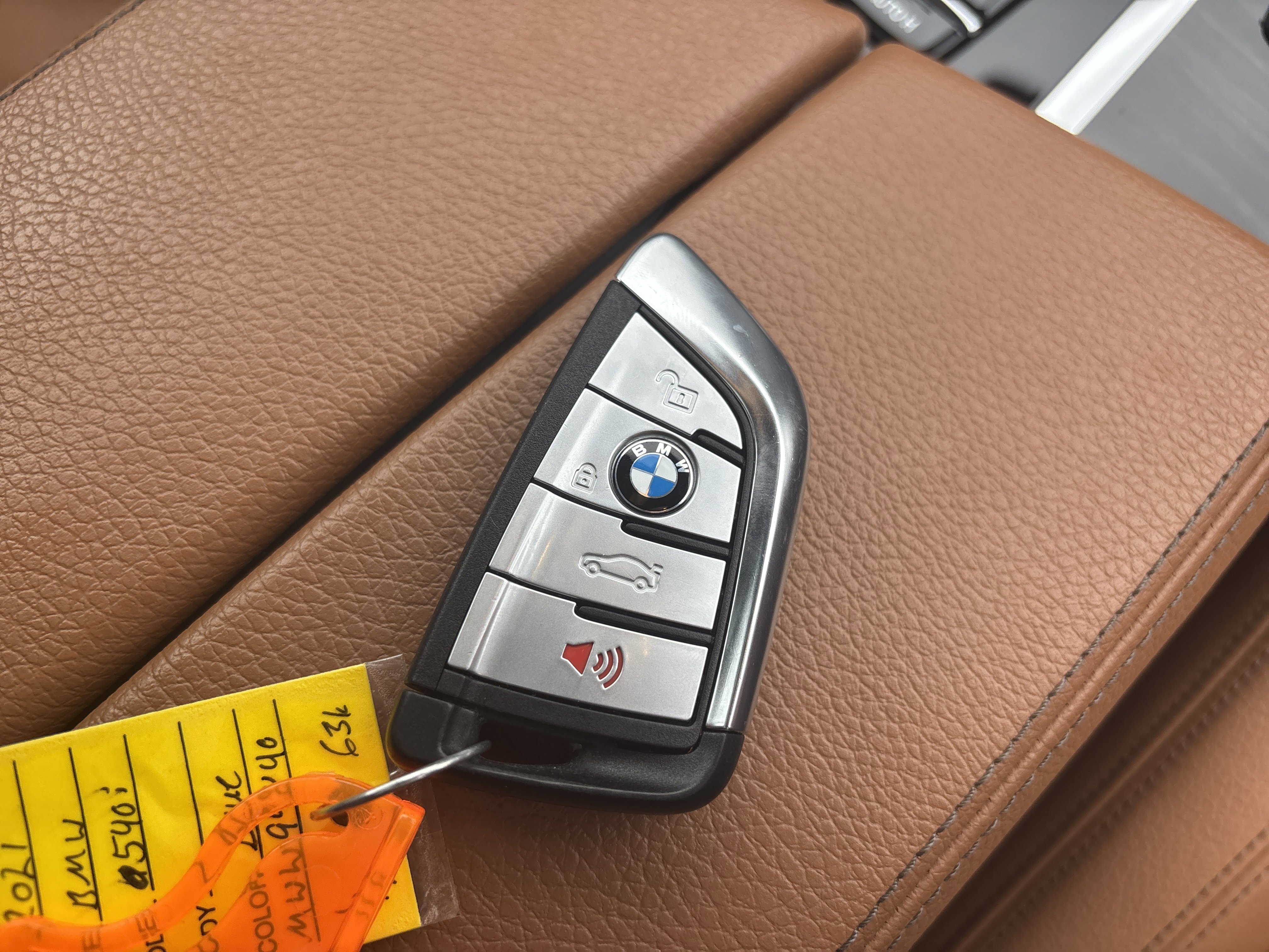 Used 2021 BMW 540i xDrive w/ Premium Package image 37