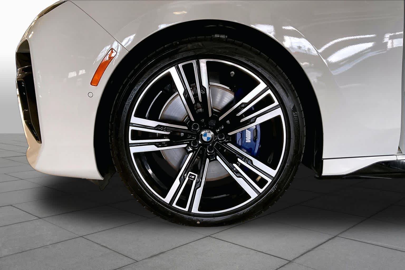 New 2026 BMW 740i xDrive w/ Executive Package AWD/4WD image 11