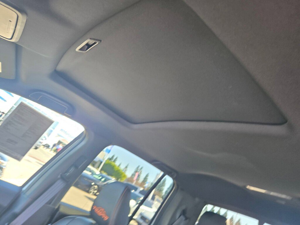 Used 2025 Honda Ridgeline TrailSport image 16