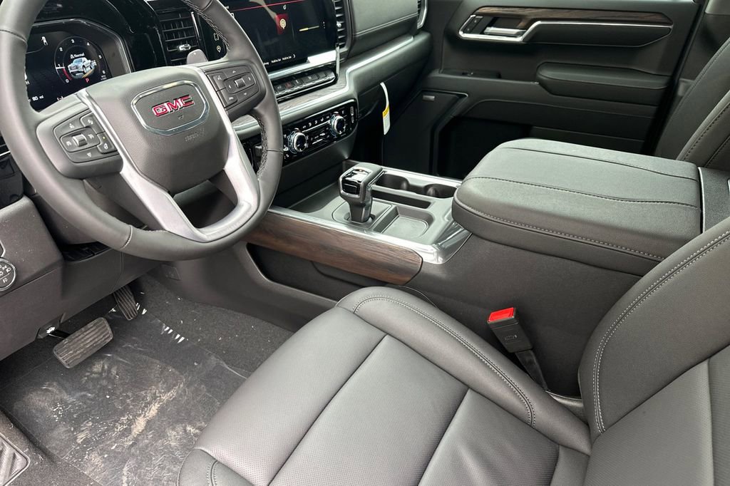 New 2026 GMC Sierra 1500 SLT w/ SLT Premium Plus Package image 8